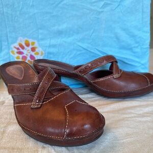Clark’s mukes